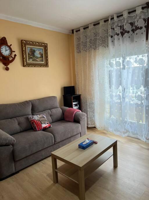 Renovado Arenales Apartment Pobra Do Caraminal Luaran gambar