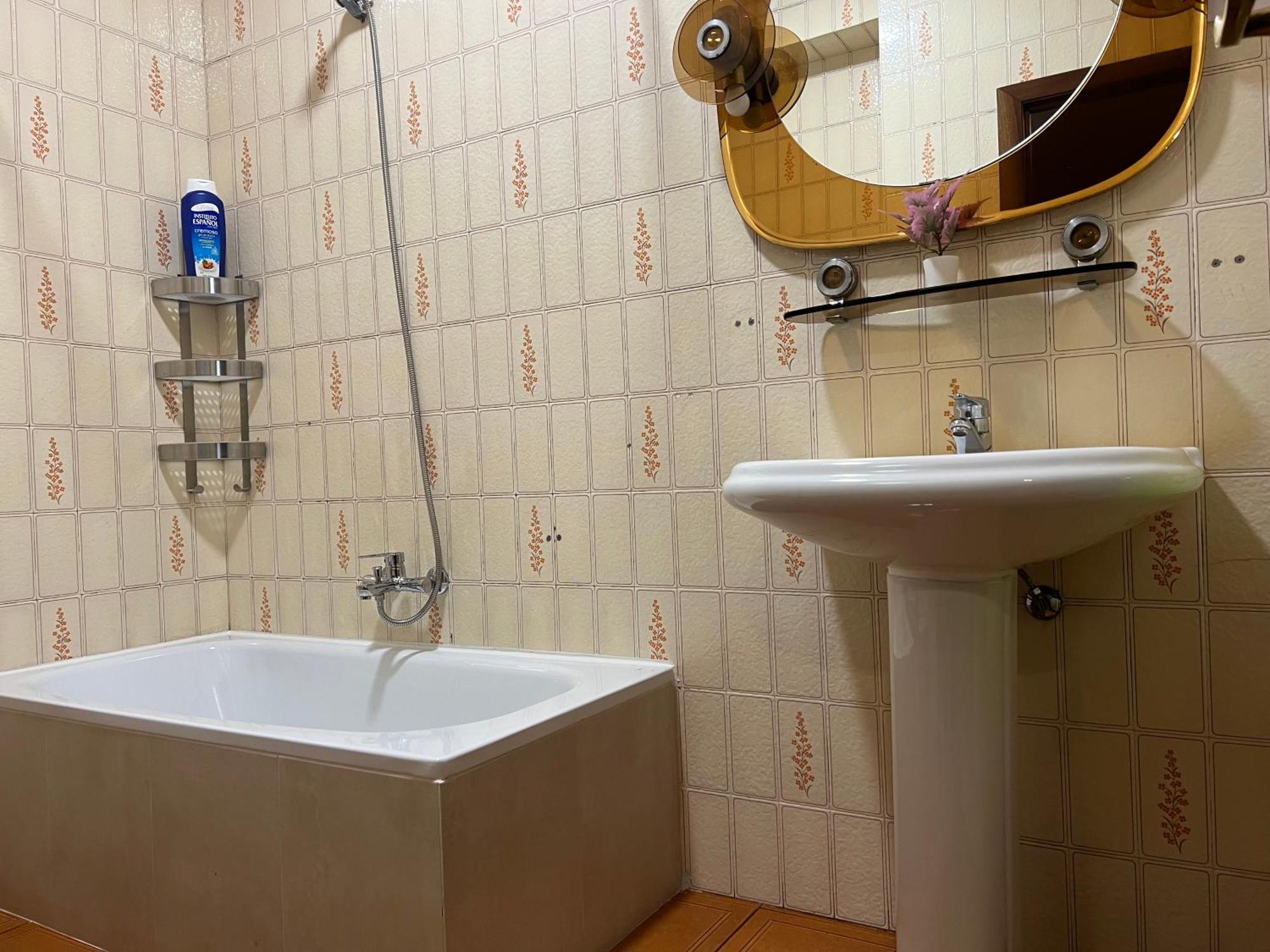 Renovado Arenales Apartment Pobra Do Caraminal Luaran gambar